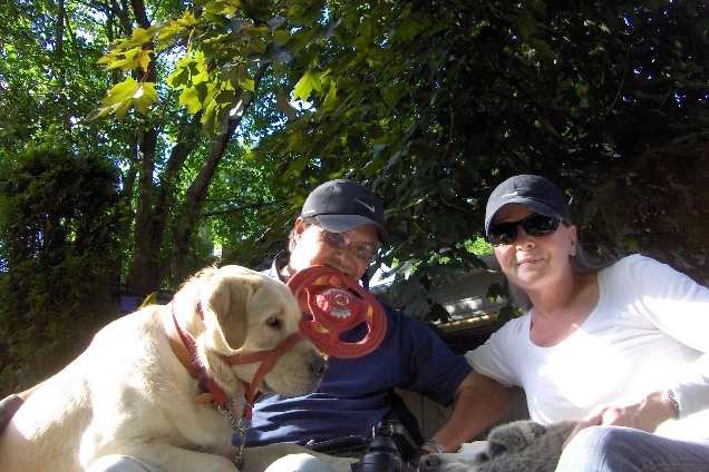 Mike&Maire&Pooches-FamilyPhoto